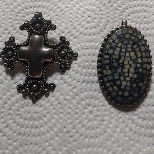 2 clip pendants?